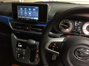 新型キャスト　ナビ装着